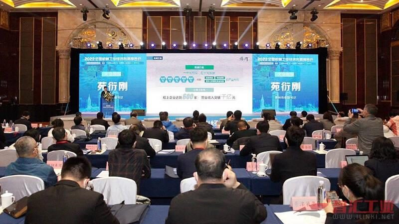 齿轮箱速比标准解析：如何选择合适的齿轮箱